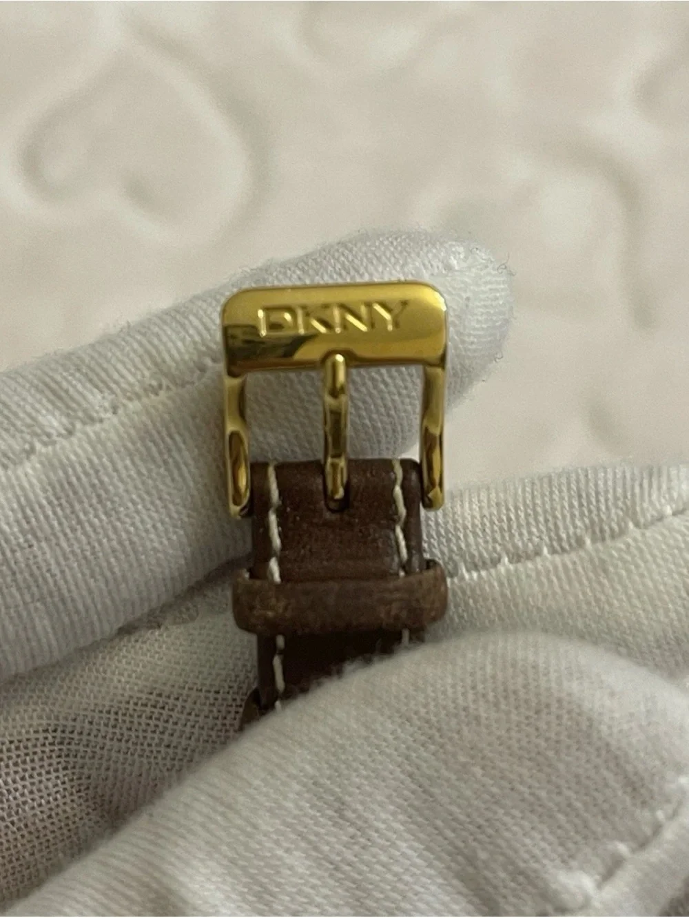 DKNY NY-9015 Womens Watch Two Tone Silver Gold Stainless Leather Quartz Analog